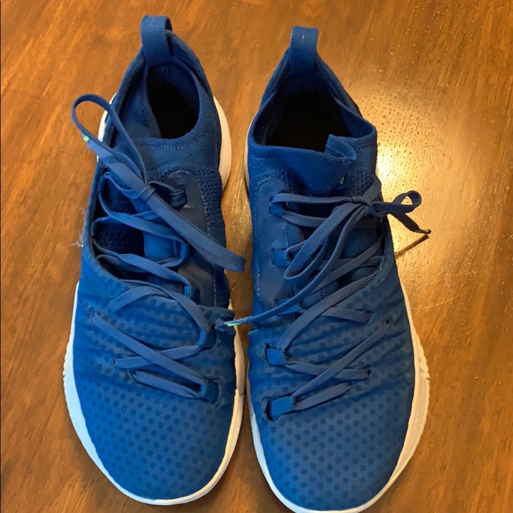 Under Armour Sneakers